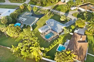 1544 NW Spruce Ridge Dr, Stuart, FL 34994 - Photo 1