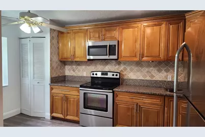164 Meadows Drive, Boynton Beach, FL 33436 - Photo 1
