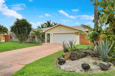 6821 19th Drive, Lake Worth, FL 33462 - Photo 1