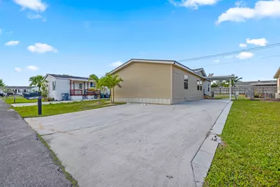 11831 Bay Place, Boca Raton, FL 33428 - Photo 1