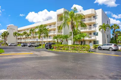 3146 Via Poinciana #315, Lake Worth, FL 33467 - Photo 1