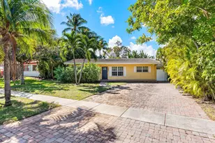 1495 NE 4th Ave, Boca Raton, FL 33432 - Photo 1