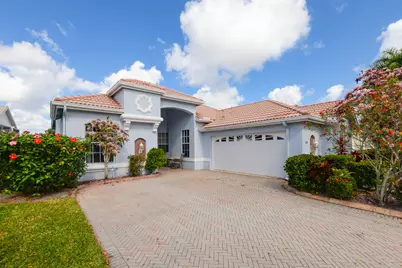 628 SW Lake Charles Circle, Port Saint Lucie, FL 34986 - Photo 1