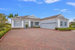 7273 E Village Square, Vero Beach, FL 32966 - Photo 1