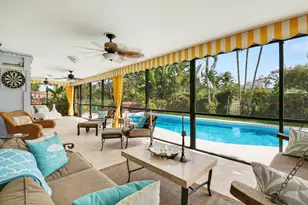 10174 Dogwood Ave, Palm Beach Gardens, FL 33410 - Photo 1