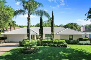 17 Glengary Rd, Palm Beach Gardens, FL 33418 - Photo 1