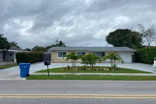 1117 S Broadway, Lantana, FL 33462 - Photo 1