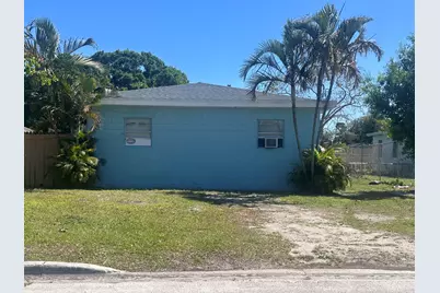 712 N 20th Street, Unit #A, Fort Pierce, FL 34950 - Photo 1