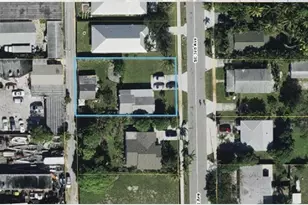 322 SE 3rd Ave, Delray Beach, FL 33483 - Photo 1