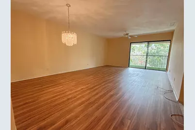 924 SW 9th Street Circle, Unit #204, Boca Raton, FL 33486 - Photo 1