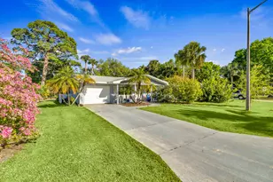 1946 5th Ct, Vero Beach, FL 32960 - Photo 1