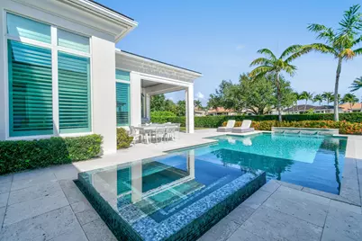 687 Hermitage Circle, Palm Beach Gardens, FL 33410 - Photo 1