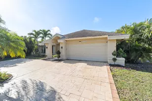18315 182nd Ct, Boca Raton, FL 33498 - Photo 1
