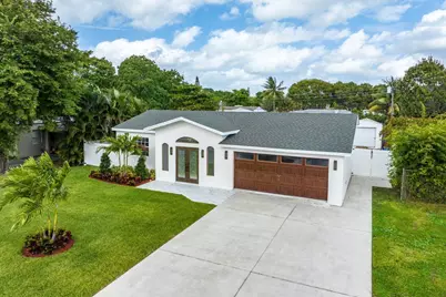 311 Gulfstream Drive, Delray Beach, FL 33444 - Photo 1