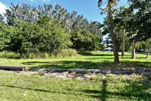 Ave H Ave, Fort Pierce, FL 34950 - Photo 1