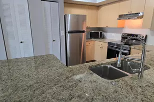 701 Villa Cir, Boynton Beach, FL 33435 - Photo 1