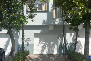 3231 Laurel Ridge Cir, Riviera Beach, FL 33404 - Photo 1