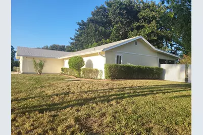 2913 SE Darien Road, Port Saint Lucie, FL 34952 - Photo 1