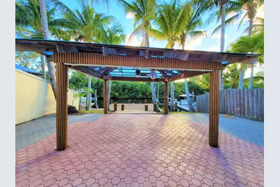 1905 Robalo Drive, Vero Beach, FL 32960 - Photo 1