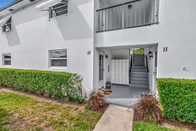 3210 Meridian Way, Unit #10, Palm Beach Gardens, FL 33410 - Photo 1