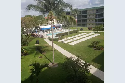 806 SE 7th Street, Unit #302, Deerfield Beach, FL 33441 - Photo 1