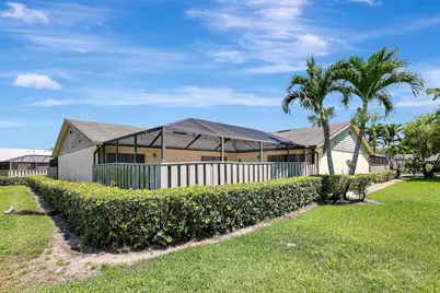 1529 Pheasant Walk, Unit #B, Fort Pierce, FL 34950 - Photo 1