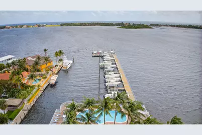 132 Harbors Way Way, Boynton Beach, FL 33435 - Photo 1