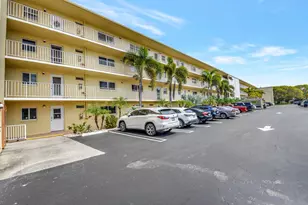 2620 NE 1st Ct, Boynton Beach, FL 33435 - Photo 1