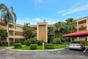 7472 La Paz Blvd, Boca Raton, FL 33433 - Photo 1