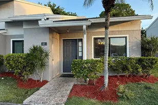 401 Shoreview Dr Dr, Greenacres, FL 33463 - Photo 1