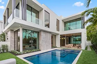 305 Grove Pl, Delray Beach, FL 33444 - Photo 1