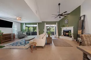 911 NE Sandalwood Pl, Jensen Beach, FL 34957 - Photo 1