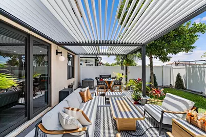 6024 Pine Tree Way, Riviera Beach, FL 33410 - Photo 1