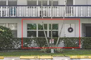 226 Northampton L, West Palm Beach, FL 33417 - Photo 1