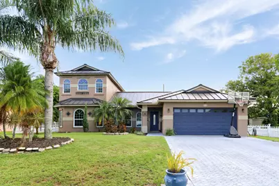 552 SW Dauphin Avenue, Port Saint Lucie, FL 34953 - Photo 1