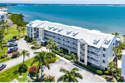 20 NE Plantation Road #203, Stuart, FL 34996 - Photo 1