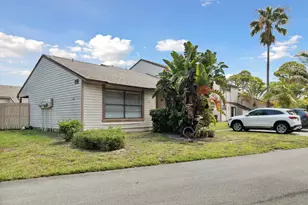 116 Sherwood Cir, Jupiter, FL 33458 - Photo 1