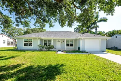 637 SW Belmont Circle, Port Saint Lucie, FL 34953 - Photo 1