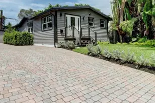 833 Ardmore Rd, West Palm Beach, FL 33401 - Photo 1