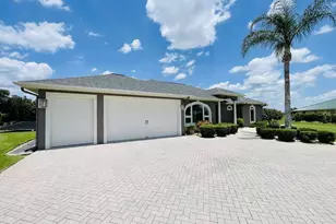 1036 Greenway Terrace, Sebring, FL 33876 - Photo 1