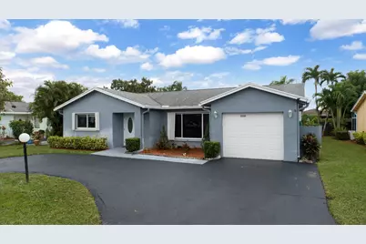 7355 Pine Forest Circle, Lake Worth, FL 33467 - Photo 1