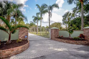 10534 Dogwood Trail, Jupiter, FL 33478 - Photo 1