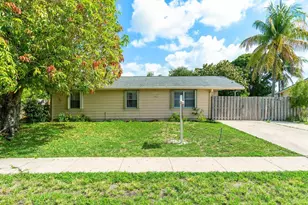 1441 W Hardee St, Lantana, FL 33462 - Photo 1