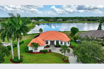 4826 SW Lake Grove Circle, Palm City, FL 34990 - Photo 1