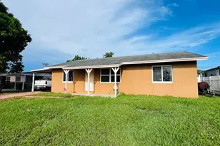 857 Scott Dr, West Palm Beach, FL 33415 - Photo 1