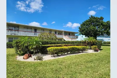 82 Camden, Unit #D, West Palm Beach, FL 33417 - Photo 1