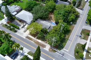 714 W Pine St, Lantana, FL 33462 - Photo 1