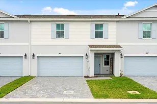 821 NE Trailside Run, Port Saint Lucie, FL 34983 - Photo 1