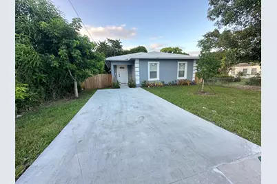 723 20th Street, West Palm Beach, FL 33407 - Photo 1