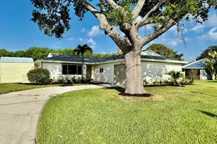 2143 4th Ct, Vero Beach, FL 32962 - Photo 1